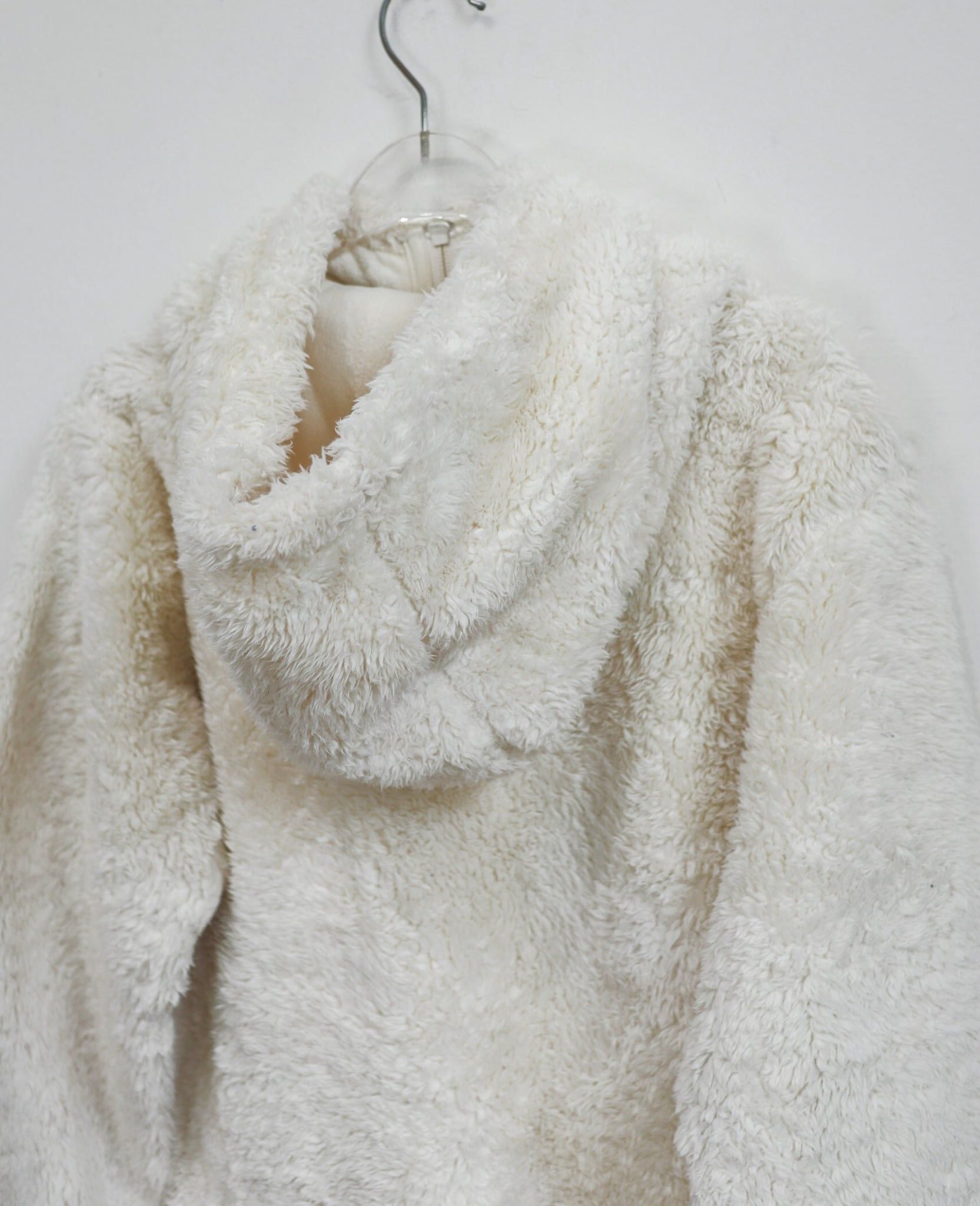  03.06.24 - VTG CROPPED SHERPA ZIP UP HOODIE - UNIQLO 