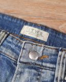  06.26.24 - VTG DESTROYED SKINNY  DENIM PANTS - STWR 