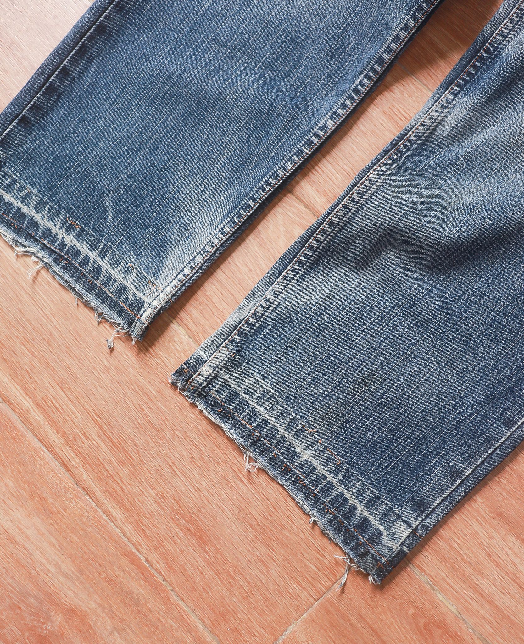  07.20.24 - VTG DENIM PANTS - LEVI'S 