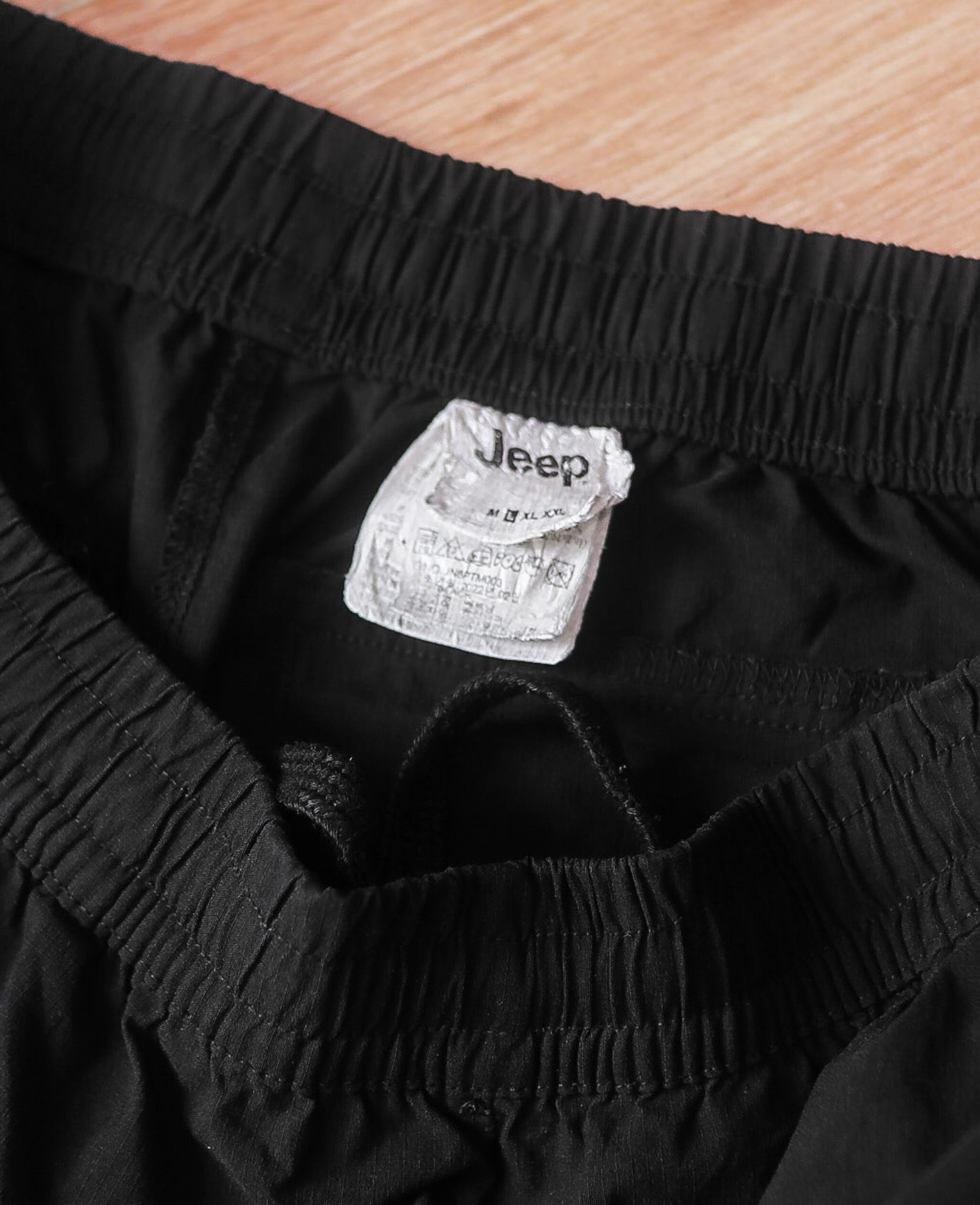  08.02.24 - VTG NYLON CARGO SHORT - JEEP 