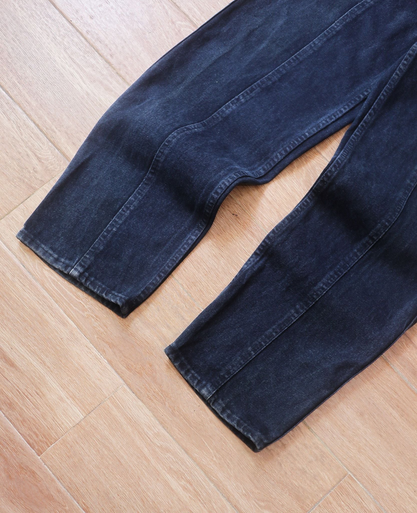  08.04.24 - VTG DENIM PANTS - RED STREET by LEVI'S 