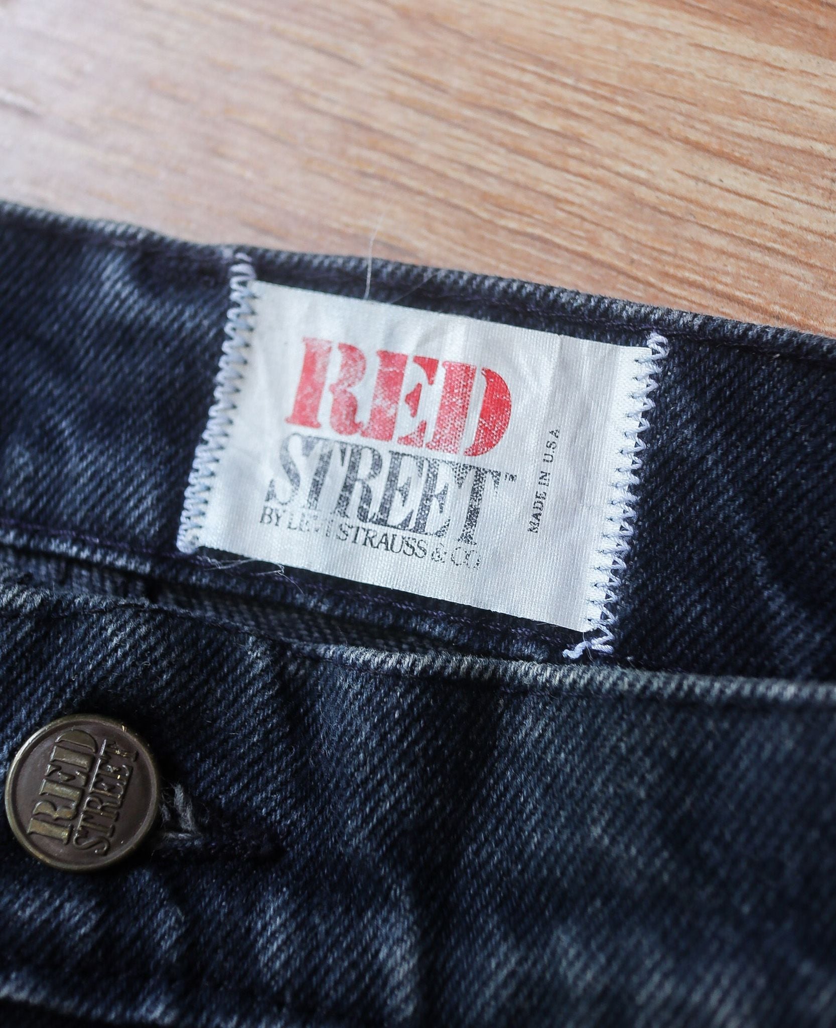  08.04.24 - VTG DENIM PANTS - RED STREET by LEVI'S 