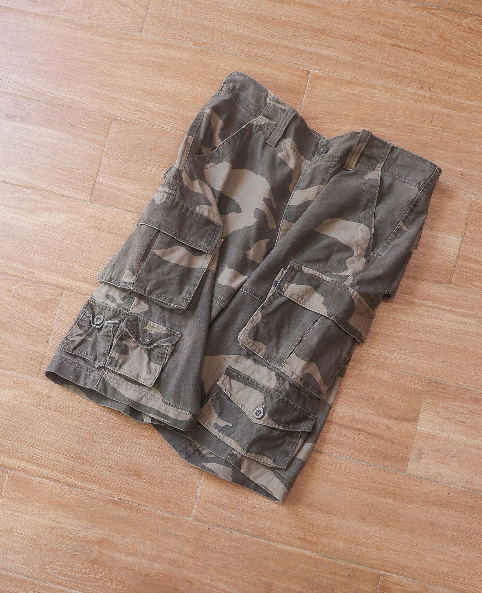  08.07.24 - VTG BAGGY CARGO SHORT - K.TWO HOLLIS 