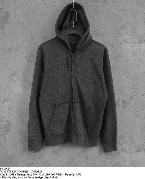  01.09.24 - VTG ZIP UP HOODIE - UNIQLO 