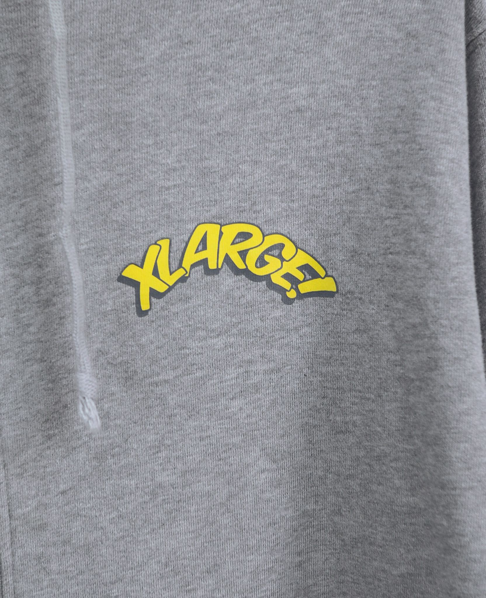  01.09.24 - VTG ZIP UP HOODIE - X-LARGE 