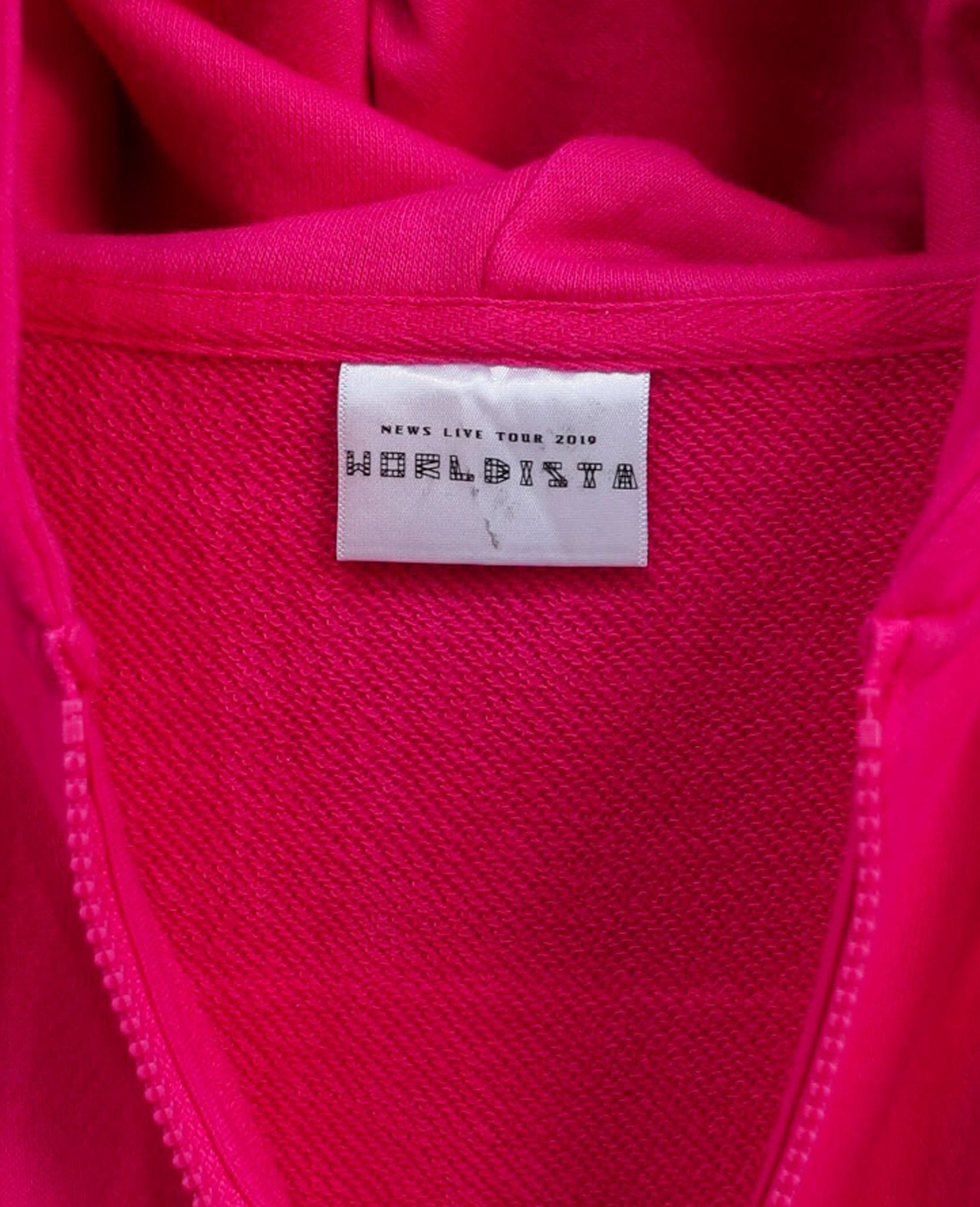  01.09.24 - VTG CROPPED ZIP UP HOODIE - NEWS LIVE TOUR 2019 WORLDISTA 