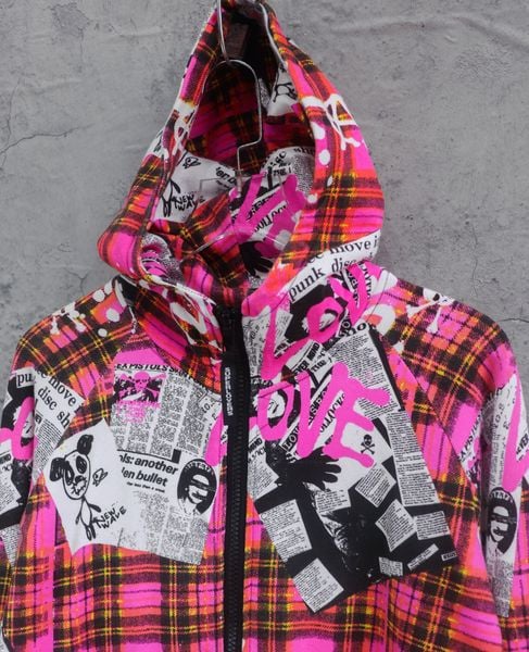  01.09.24 - VTG ZIP UP HOODIE - SUPER LOVERS 