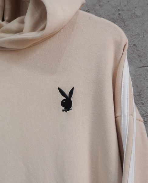  01.09.24 - VTG CROPPED PULLOVER HOODIE - PLAYBOY BUNNY 