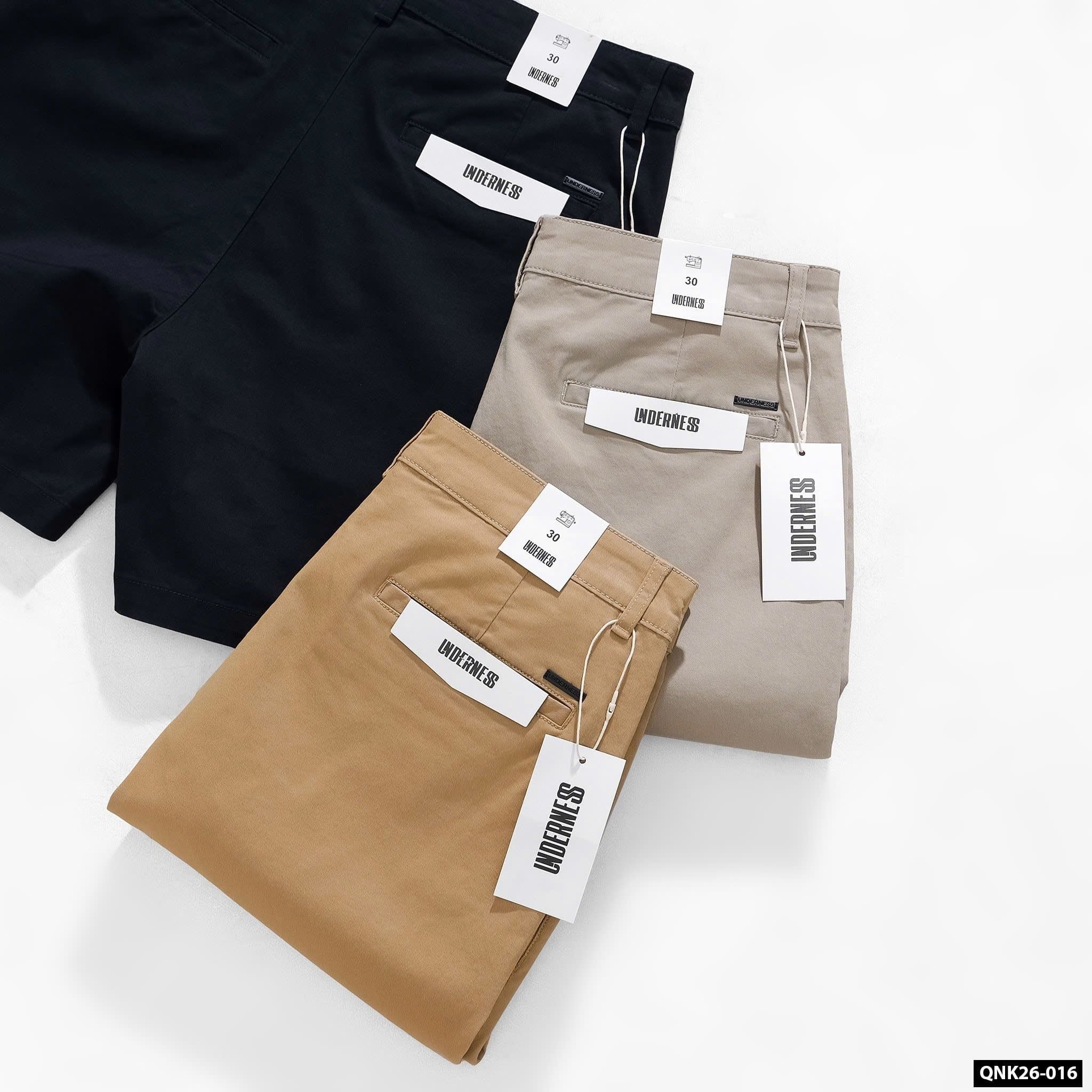  Short Kaki UNDERNESS Slimfit 
