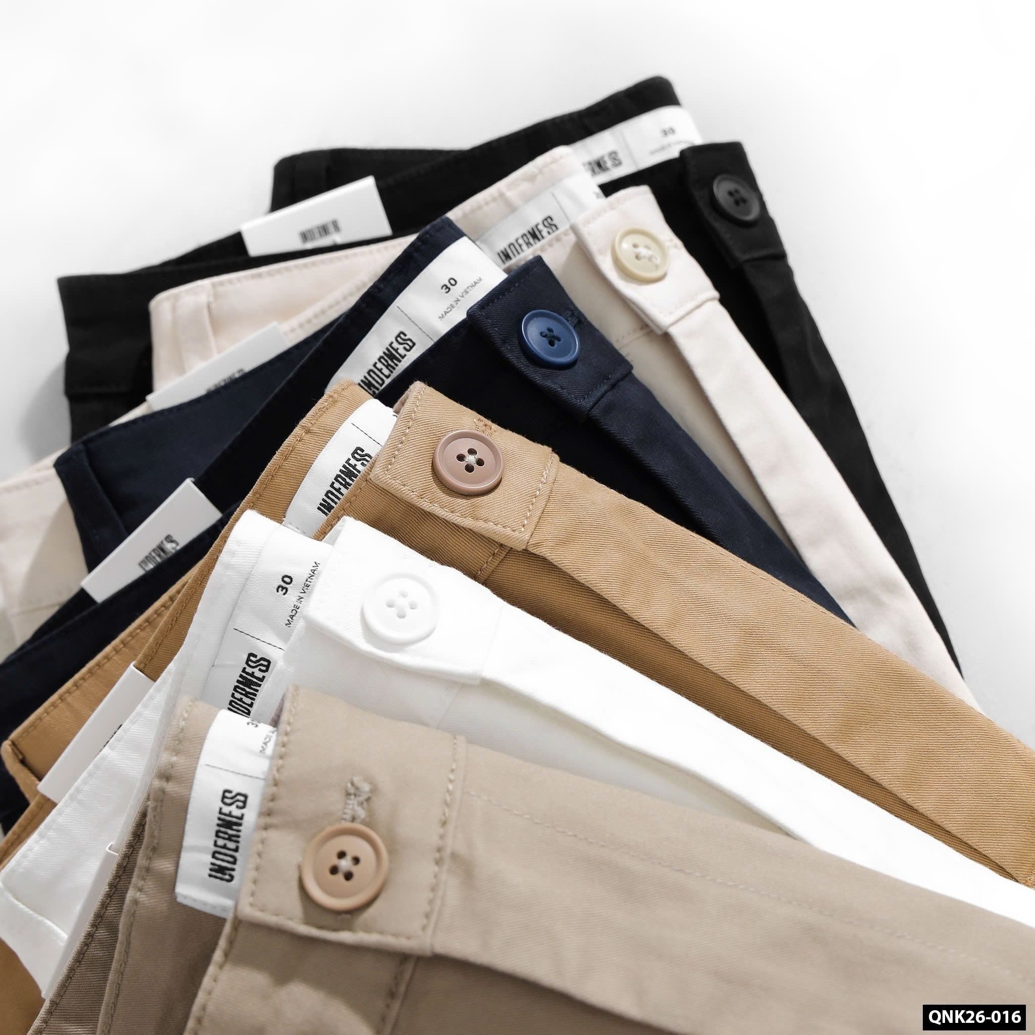  Short Kaki UNDERNESS Slimfit 