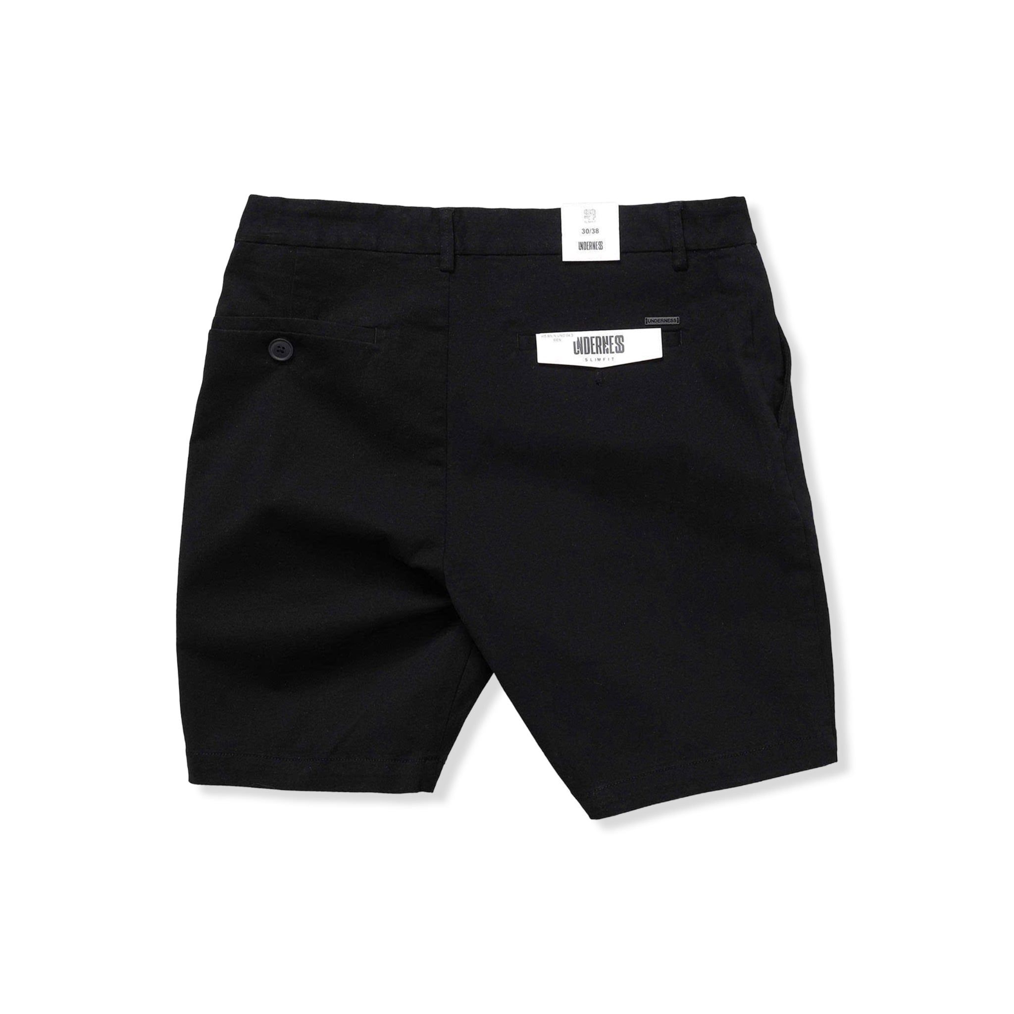  Short Kaki UNDERNESS Form Ngắn 