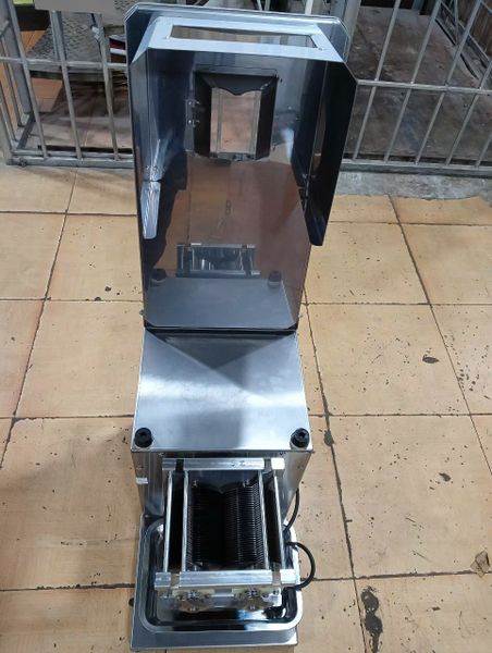 Máy thái thịt QX-260-3.5mm