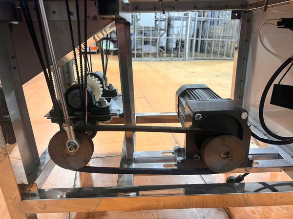 Máy bóc vỏ trứng cút SBKJ