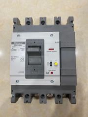 Cầu dao điện ELCB EBN104c 100A 18kA 4P