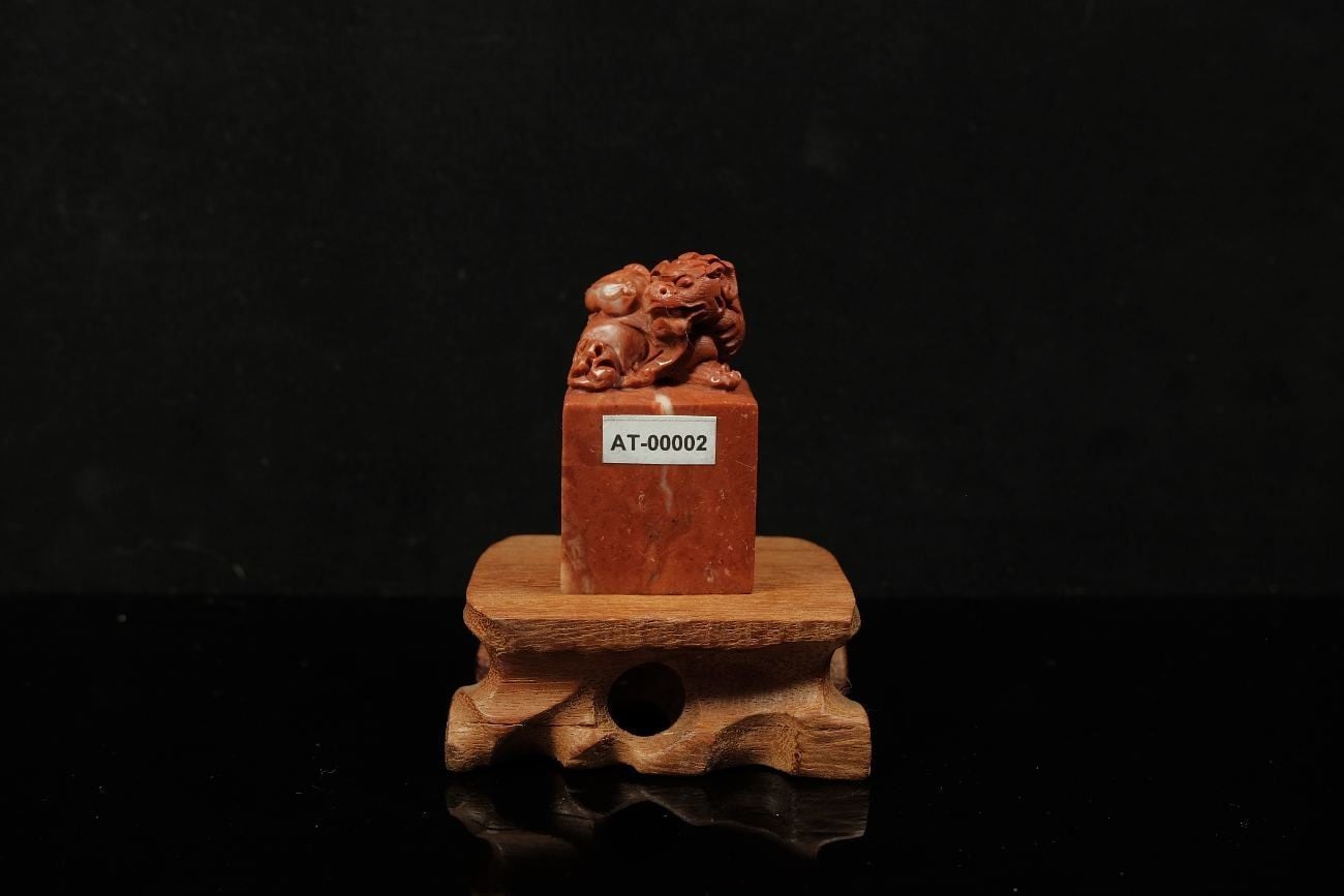 Ấn thạch Chu Sa Đông — Đá Việt Nam/ Lào 35x35x63mm (AT-00002)
