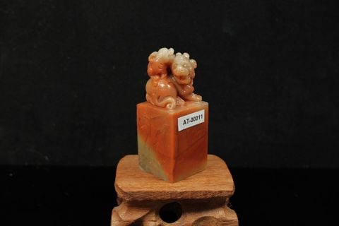 Ấn thạch Ngũ Thái — Đá Việt Nam/ Lào 31x31x77mm (AT-00011)