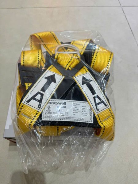 Dây đai an toàn toàn thân Honeywell Miller MB9000