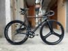 Xe fixed gear TSUNAMI SNM100 bánh 3 đao trước