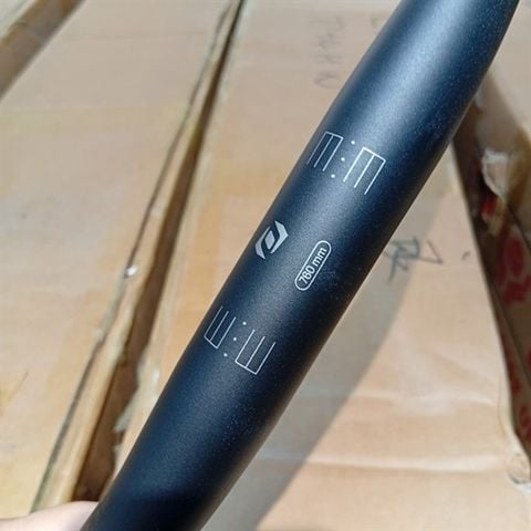 Ghi đông MTB nhôm Syncros vểnh chính hãng
