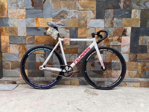 Xe fixed gear TSUNAMI SNM100
