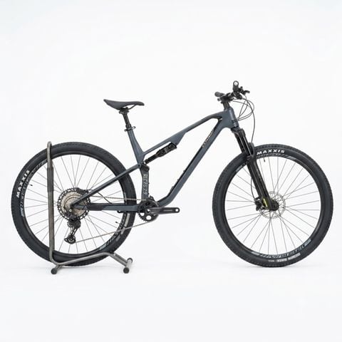 Xe MTB carbon CONWAY RLC FS 7.9  bánh 29 mẫu 2 thụt xe ráp
