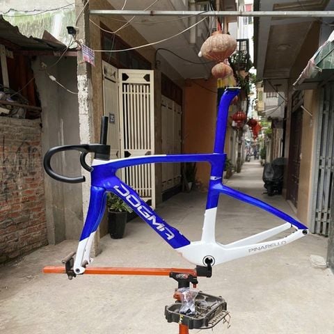 Khung road carbon Pina F 2026 phanh đĩa