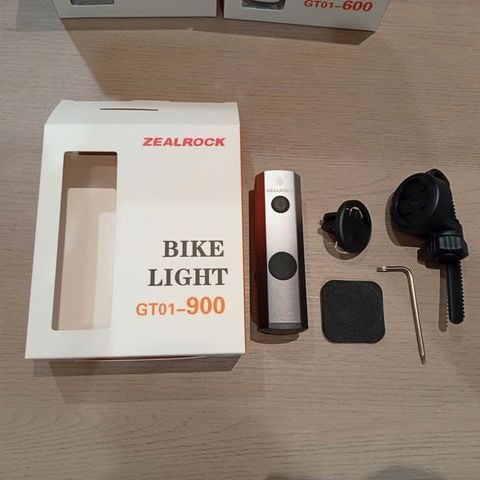 Đèn trước ZEALROCK GT01 900 lumen