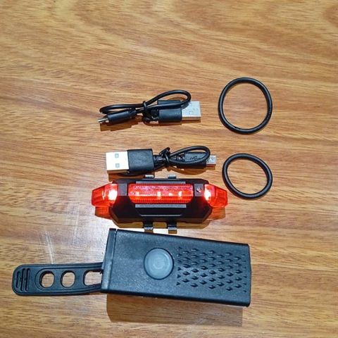 Combo đèn trước sau mã T026