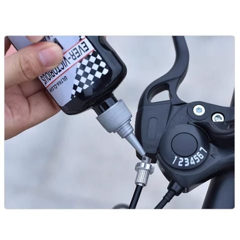 Dầu xích EVER VICTORIOUS 120ml