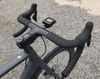 Ghi đông road carbon Blackin đủ giá đồng hồ