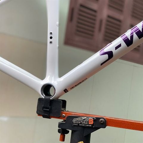 Khung carbon SWorks Tarmac SL8 phanh đĩa kèm ghi đông