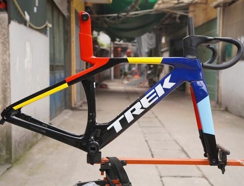 Khung Road Carbon Trek Madrone Gen 7 phanh đĩa
