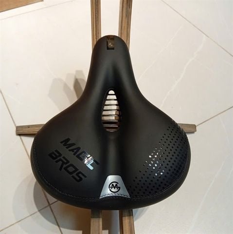 Yên xe đạp béo Magicbros rỗng giữa mã S101