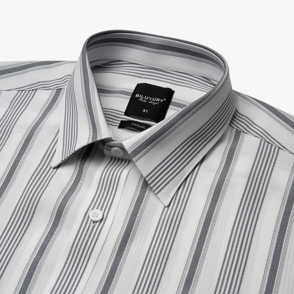  Áo Sơ Mi Cộc Tay Thiết Kế Kẻ Sọc 1SMCS663TRK 