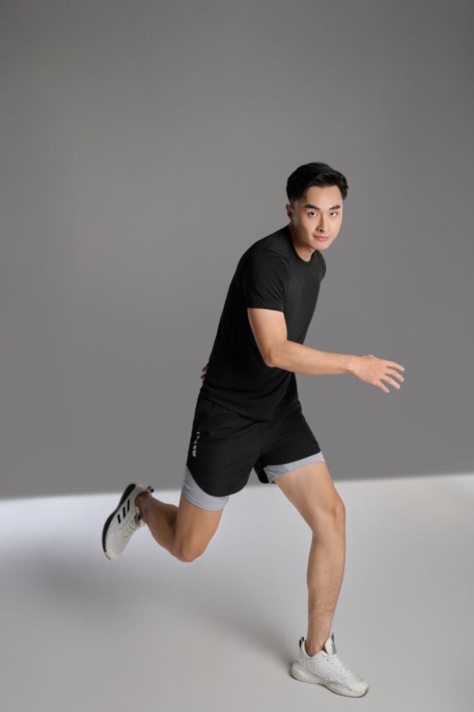  COMBO Bộ Thể Thao Áo Phông Cơ Bản 8APKB402 Và Quần Đùi Gió 9QDGT521DEN 