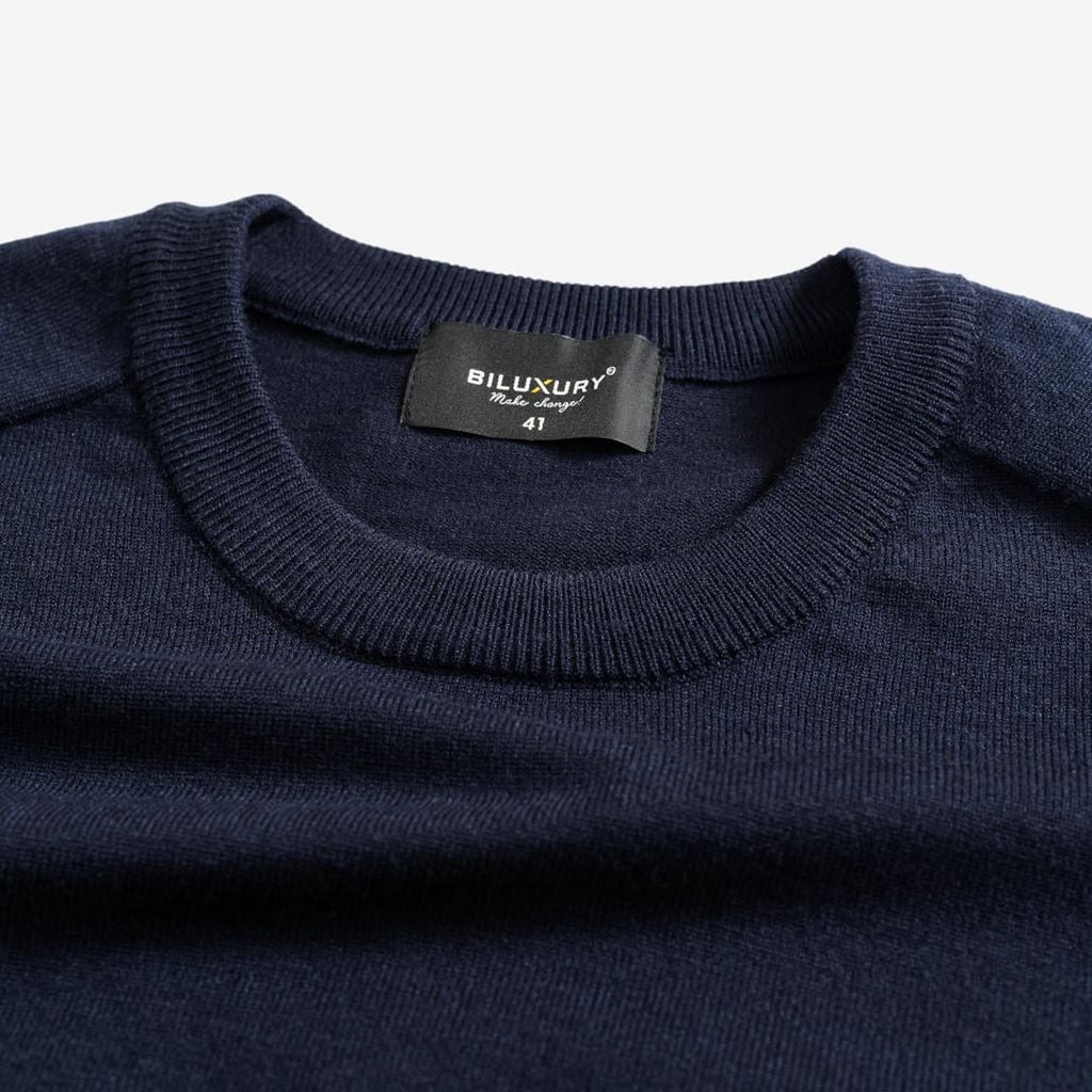 Áo Len Cổ Tròn, Thiết Kế Basic Thêu Logo Biluxury Giữ Ấm Tốt 9ALRT512 