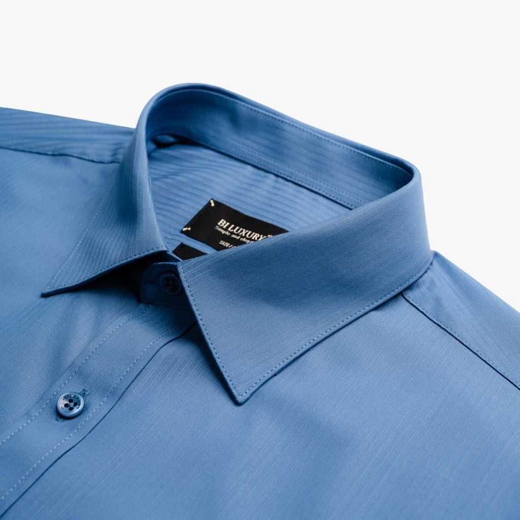  Áo Sơ Mi Cộc Tay Xanh Thiết Kế Túi Ngực Biluxury 9SMCB558XAH 