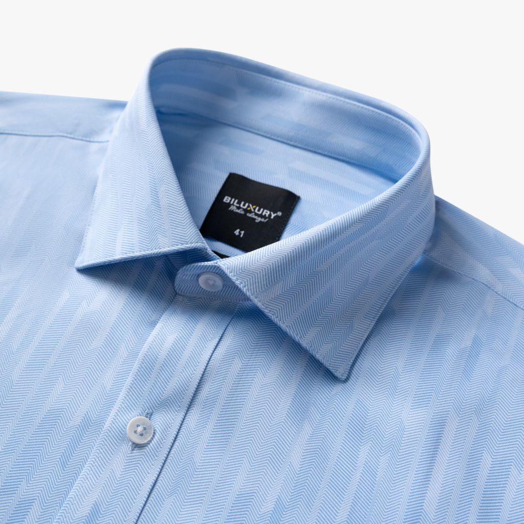  Áo Sơ Mi Xanh Nhạt Cộc Tay Thiết Kế Hoạ Tiết Cao Cấp 9SMCH514XAH 