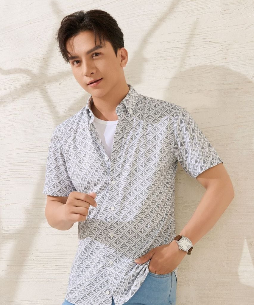  Áo Sơ Mi Xanh Rêu Ngắn Tay, Kháng Khuẩn, Bền Màu 8SMCH425REU 