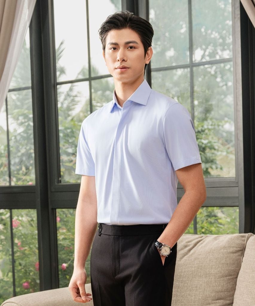  Áo Sơ Mi Cộc Tay Màu Xanh, Trơn, Kháng Khuẩn, Bền Màu 9SMCB528XAH 