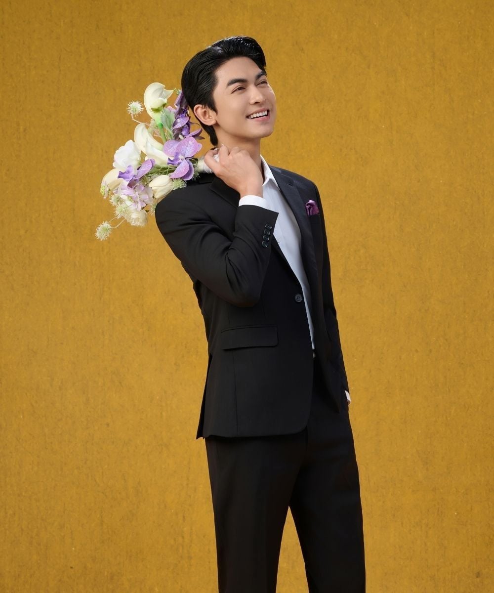  Áo Vest Đen Biluxury 9AVBB005DEN Và Quần Vest 9QAVB005DEN 