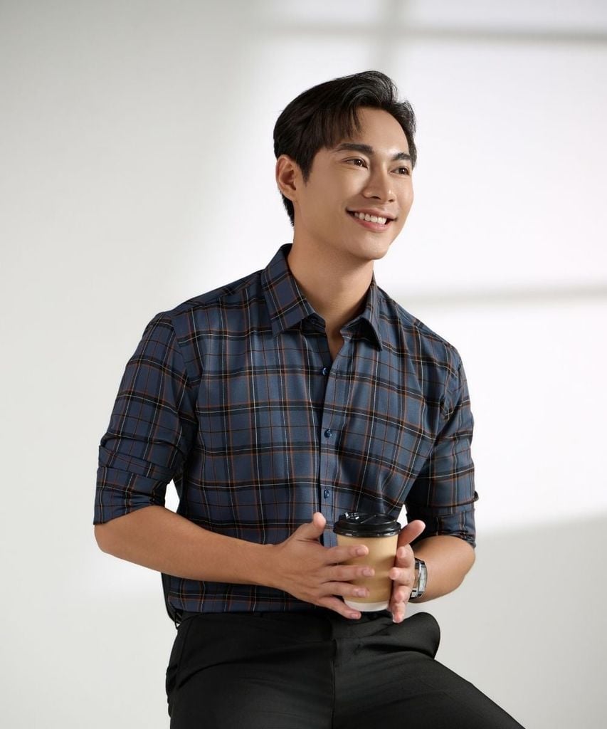  Áo Sơ Mi Dài Tay Xanh Phối Hoạ Tiết Cao Cấp 8SMDC333XNG 