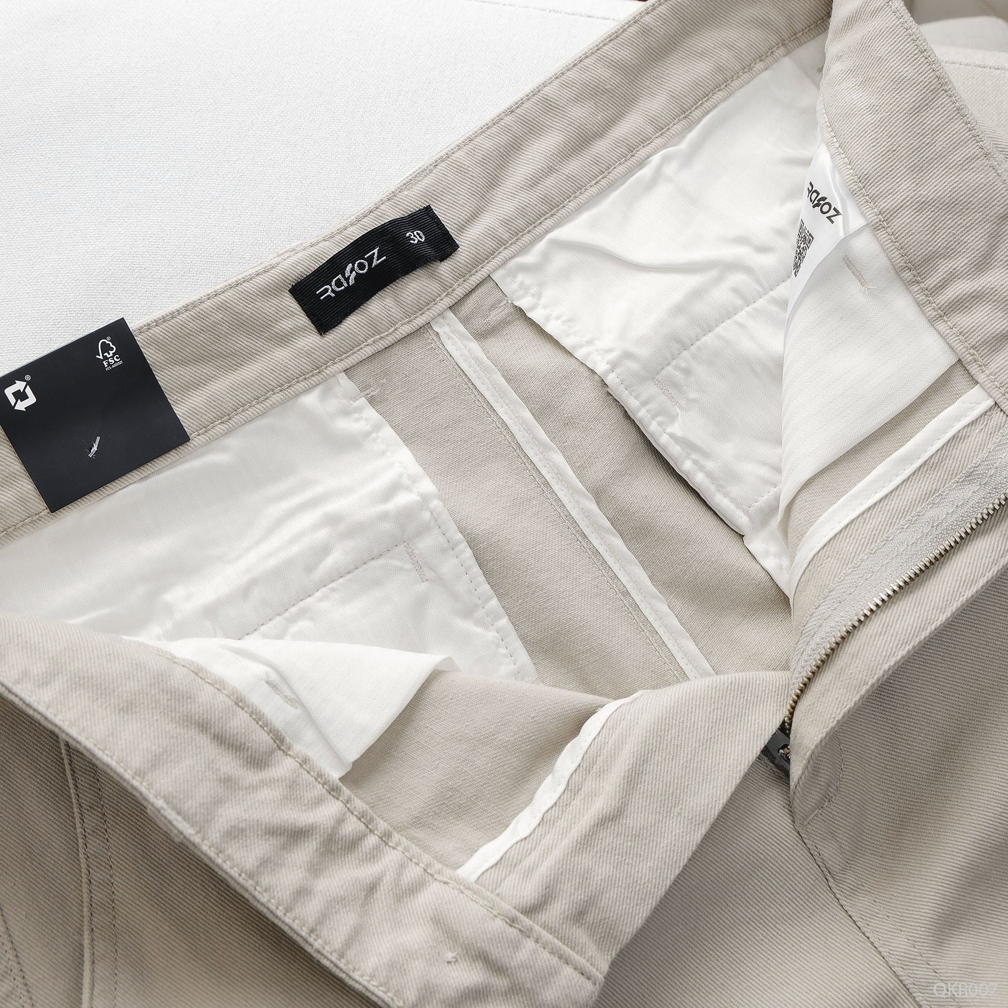  Quần kaki Straight Essential pants - 007 