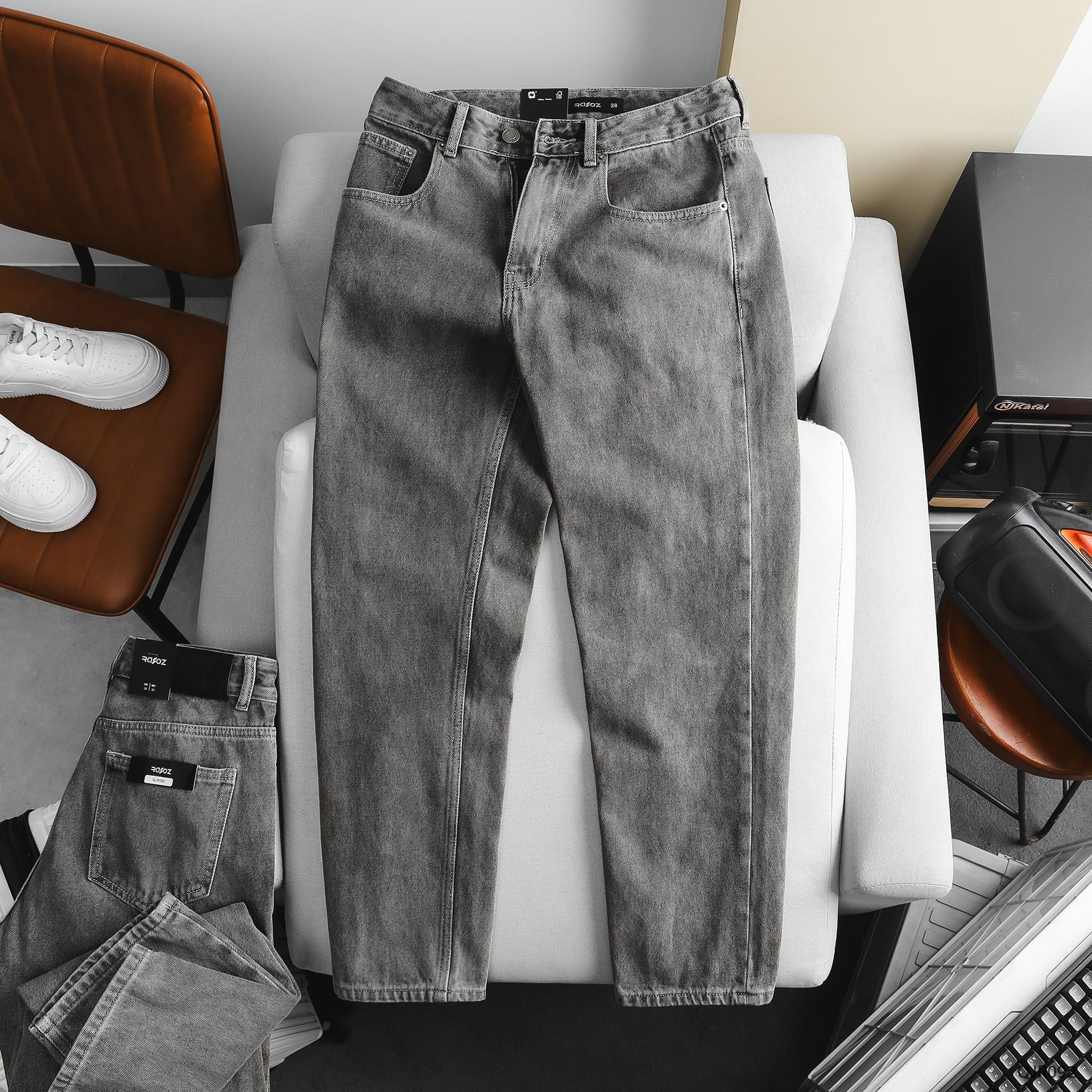  Quần jean relaxed grey wash - 092 
