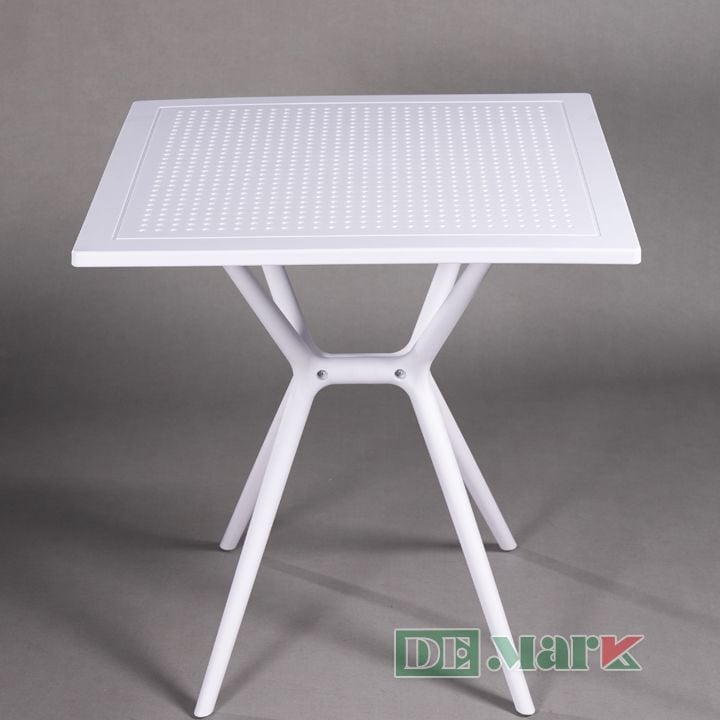 Bàn Vuông Cafe Nhựa Đúc MTN3024
