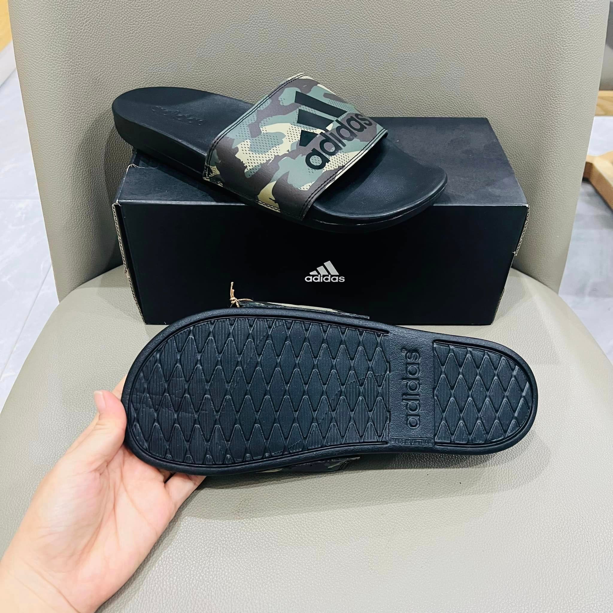  DÉP ADIDAS DILETTE COMFORT GW9647 