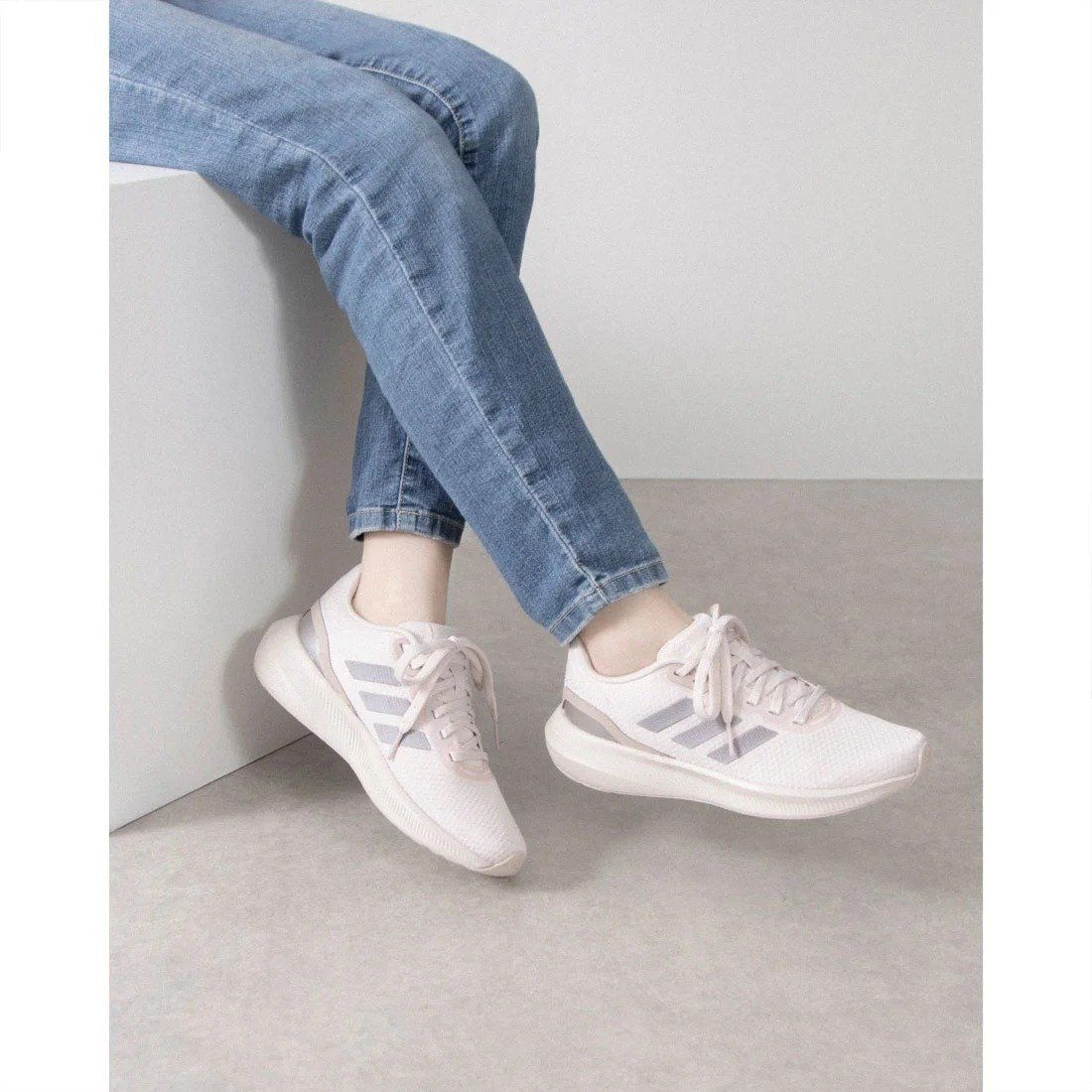  Giày chạy bộ nữ adidas Runfalcon 3.0 IE0744 