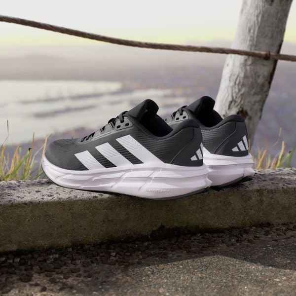  Giày Chạy Bộ Adidas Questar 3 ID6320 
