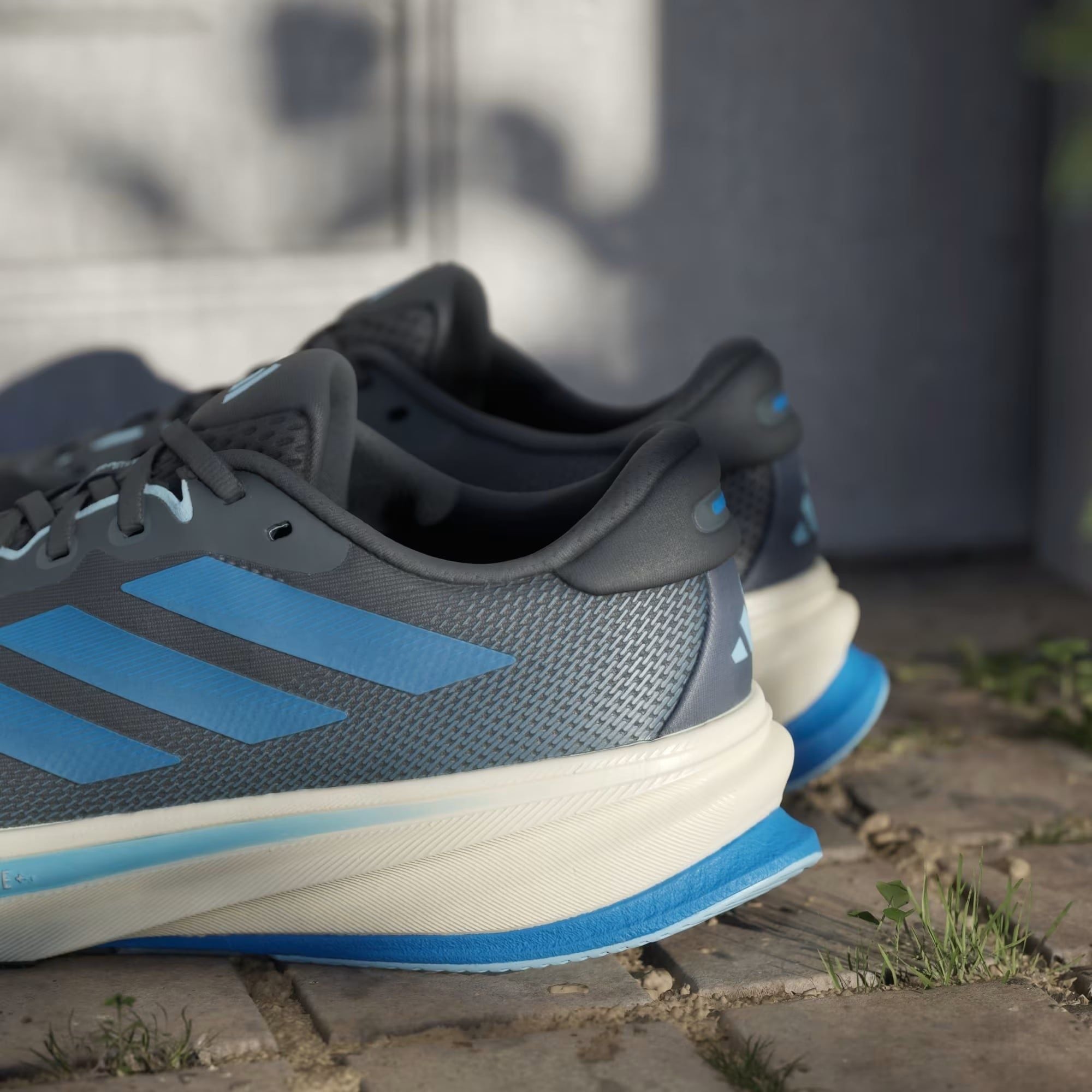  Giày Chạy Bộ Adidas Supernova Rise 2 JR7685 