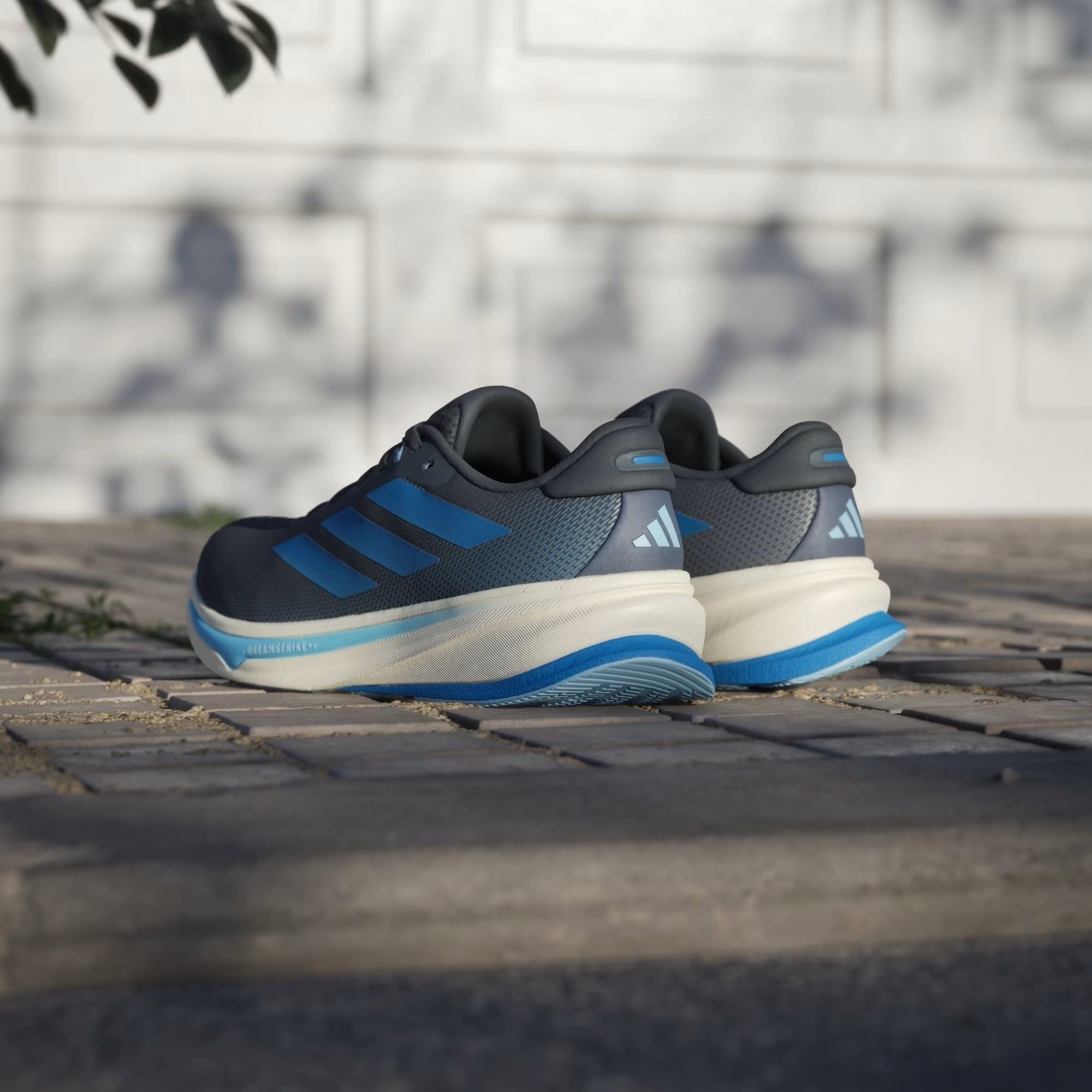  Giày Chạy Bộ Adidas Supernova Rise 2 JR7685 